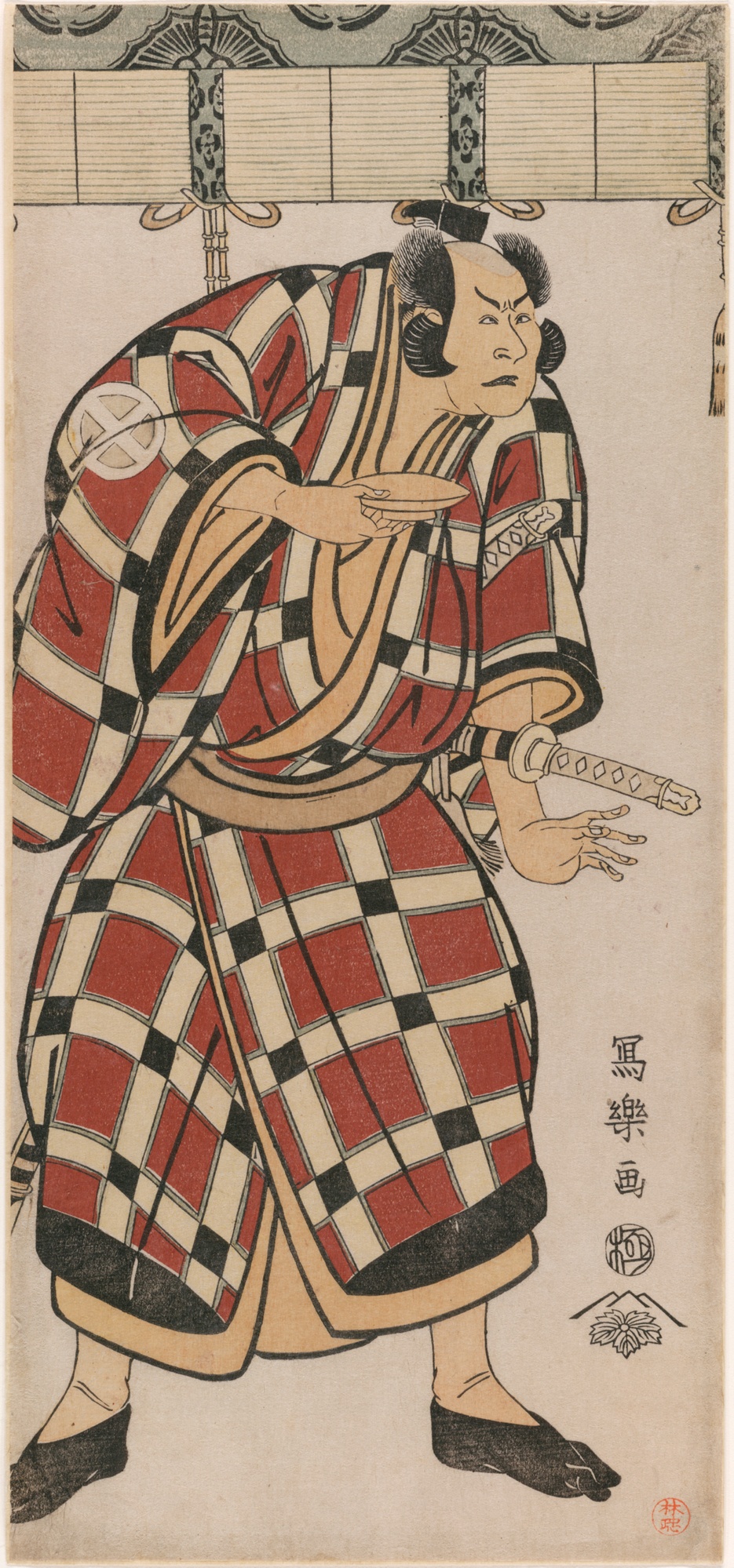 東洲斎写楽が描いた三代目大谷広次の役者絵。縦に細長い細判のプロポーションで、格子柄の着物を着た役者の全身像が大きく描かれている