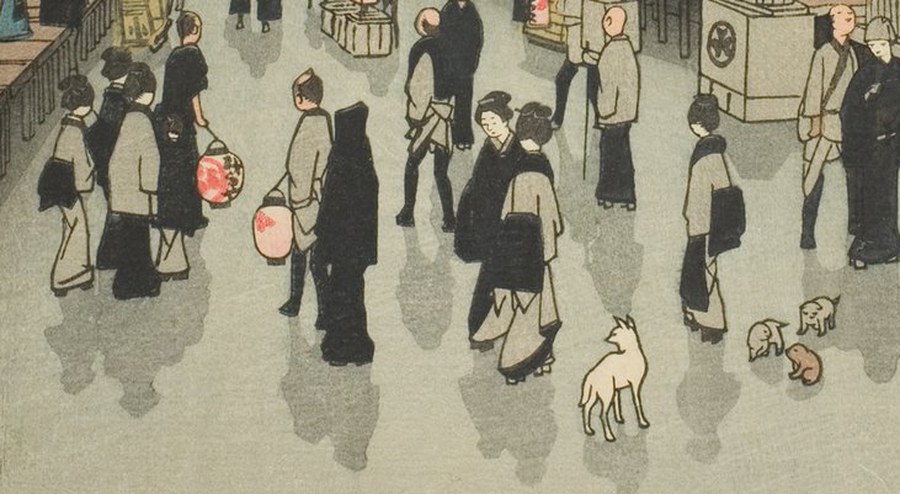 左の一枚の通りの足もとの拡大。路面がやや白っぽく、人影は溶け込むようにやわらかい